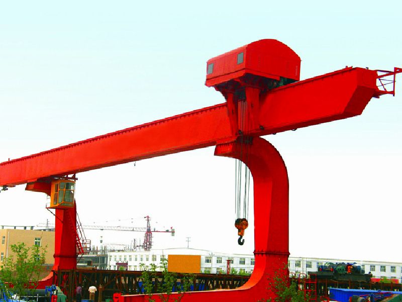 C型門式起重機(jī)