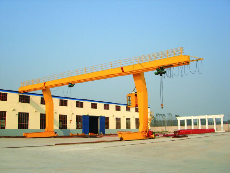 L型電動(dòng)葫蘆門式起重機(jī)